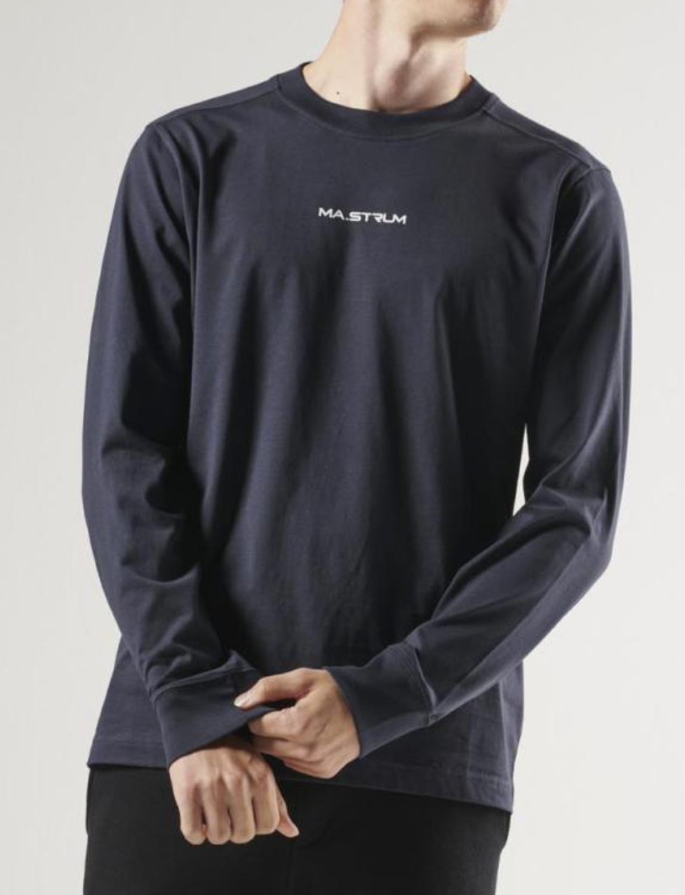 Ink Navy MA. Strum L/S Printed T-Shirt