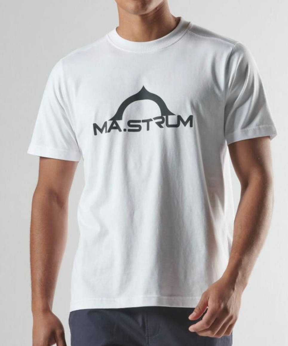 White MA. Strum"BORA" Chest Print T-Shirt