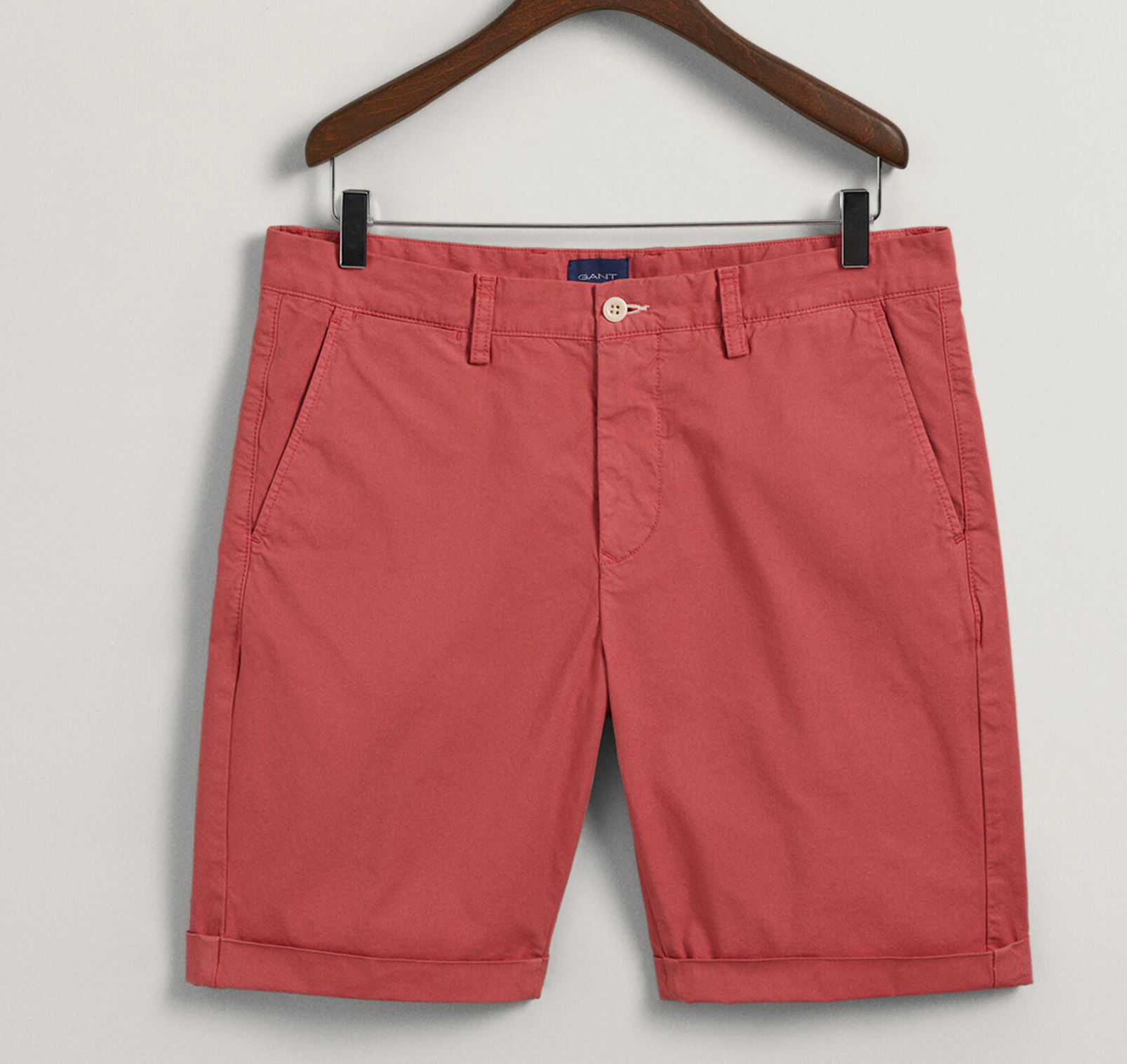Gant "Allister" Sunfaded Chino Shorts Mineral Red
