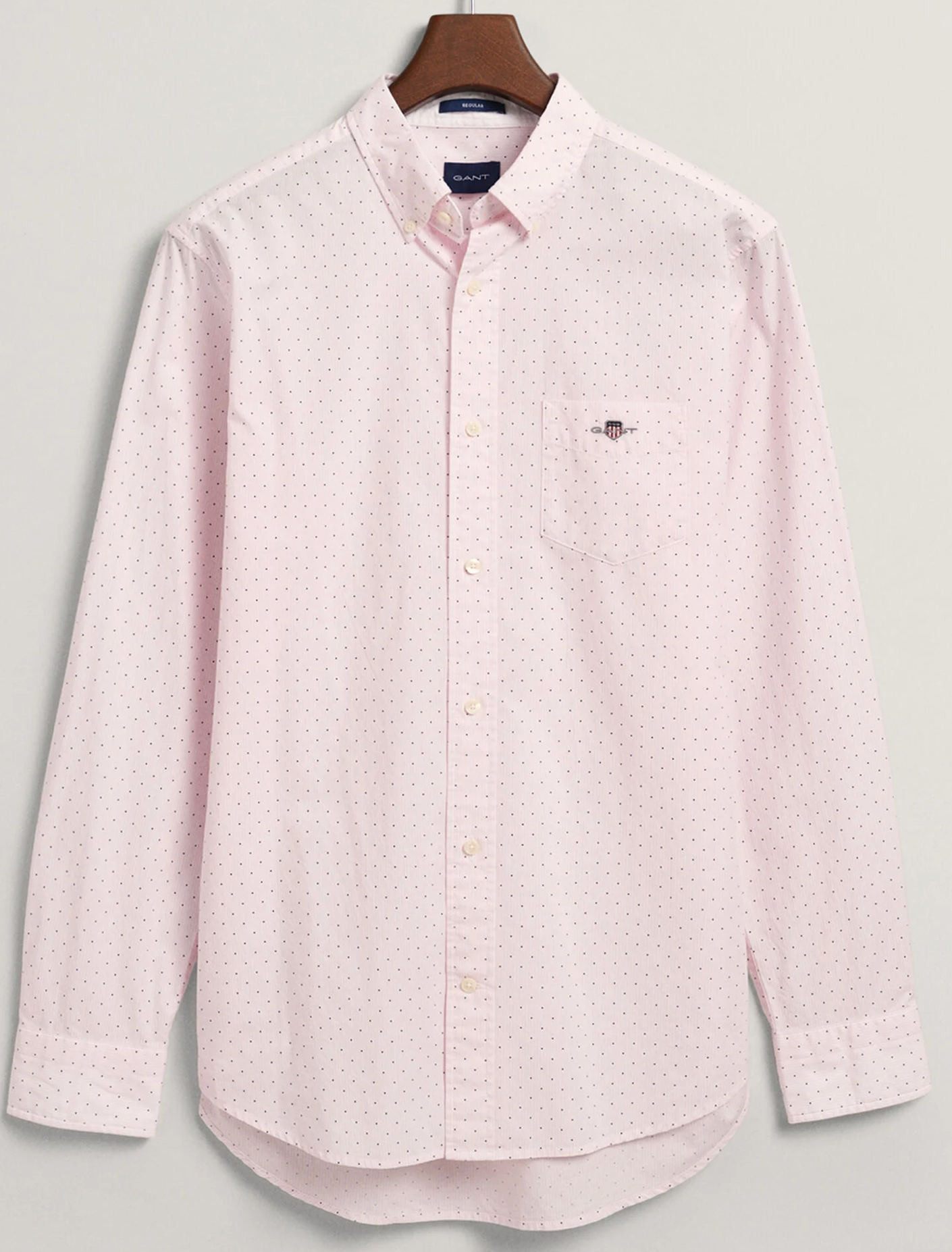 Gant "Banker Dot" Shirt Pink